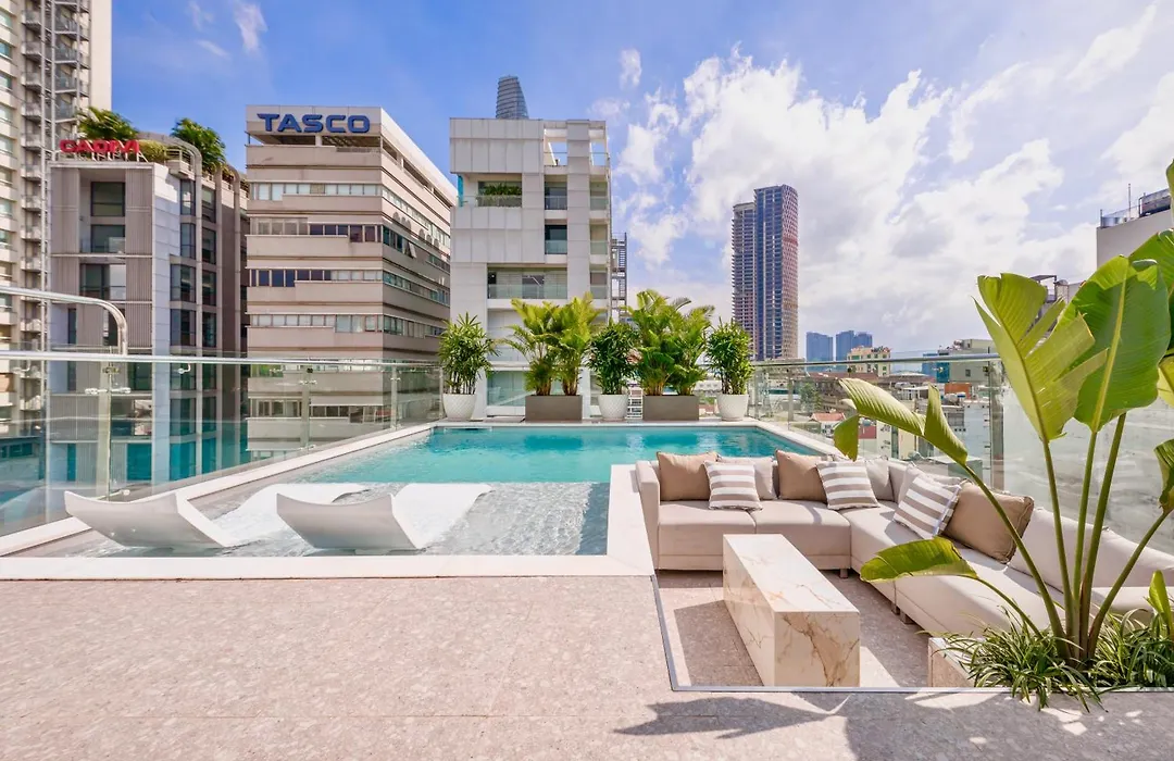 Iconsphere Hotel-1