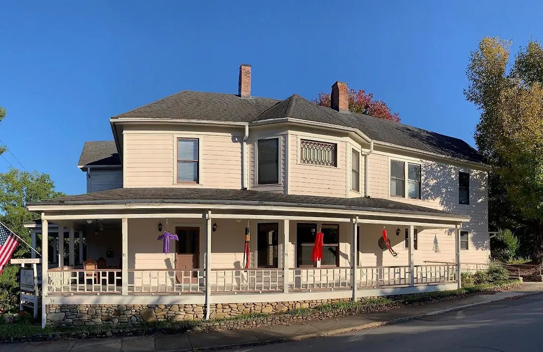 The Historic Herren House-1