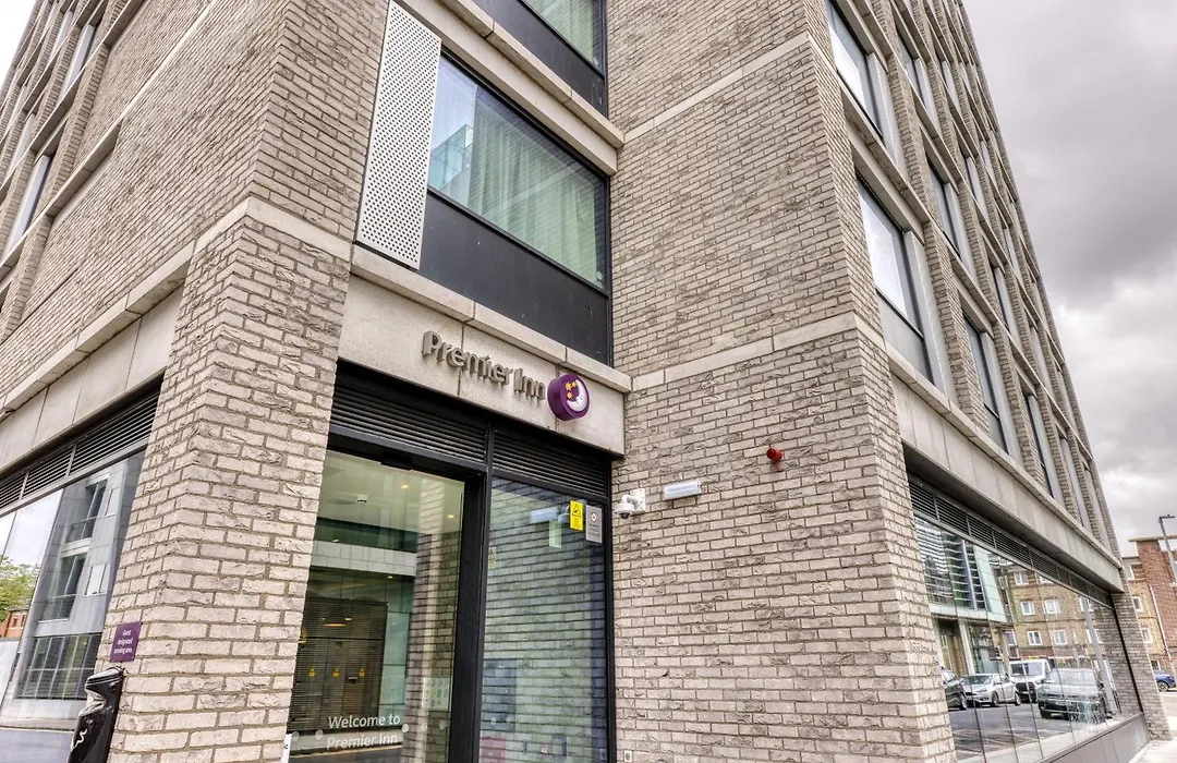 Premier Inn Dublin City Gloucester St South-1