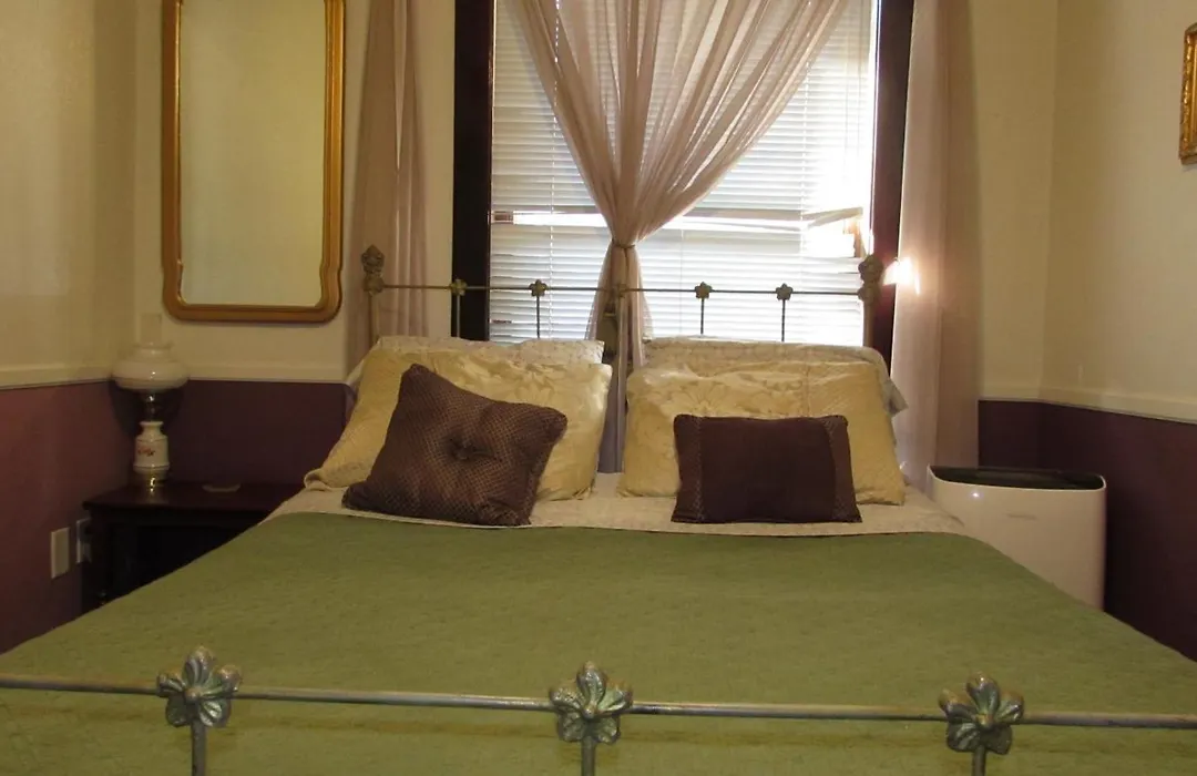 The Historic Argo Hotel-1