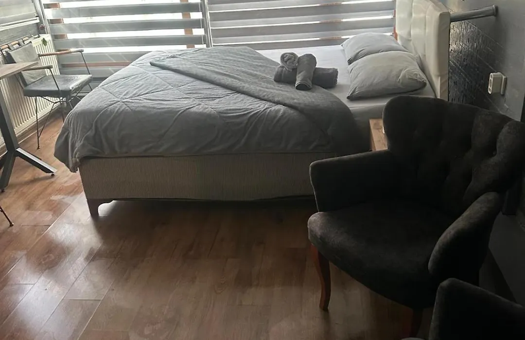 Besiktas Guest House-1