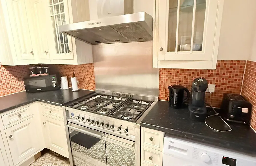 South London Guest Rooms-1