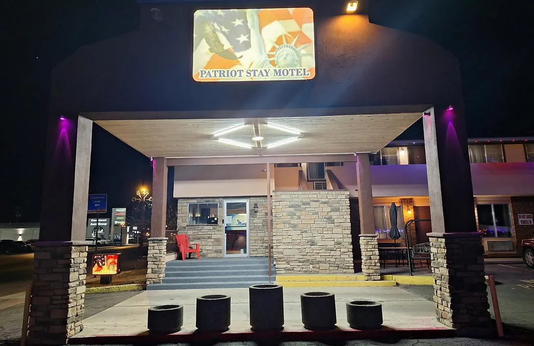 Patriot Stay Motel-1