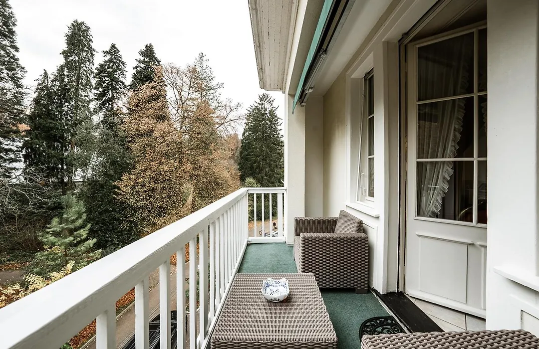Villa Hedwig - Schwarzwald Apartments mit Thermalbad-Nähe&Balkon mit Bergblick-1