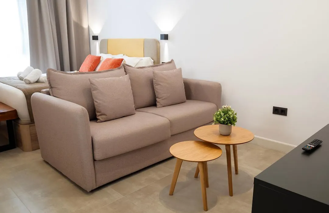 Capuchinos Suites-1