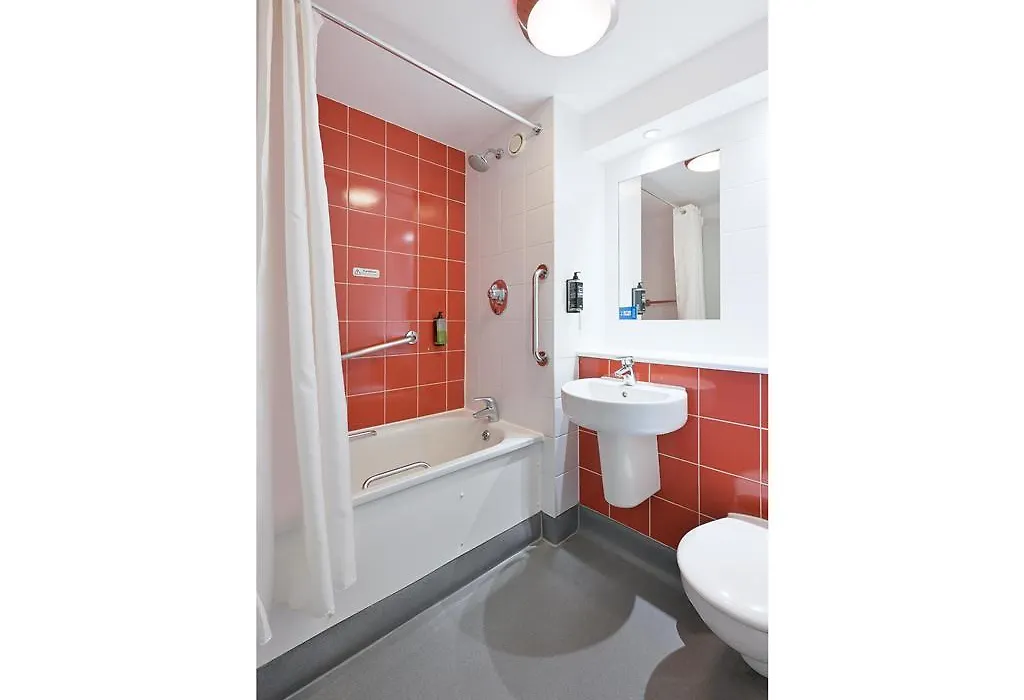 Travelodge Burton-Upon-Trent Central-1