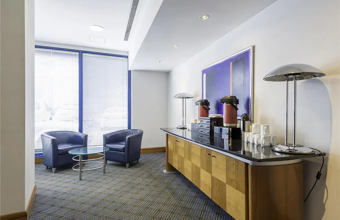 Best Western Heathrow Ariel T2, 3, 4-1