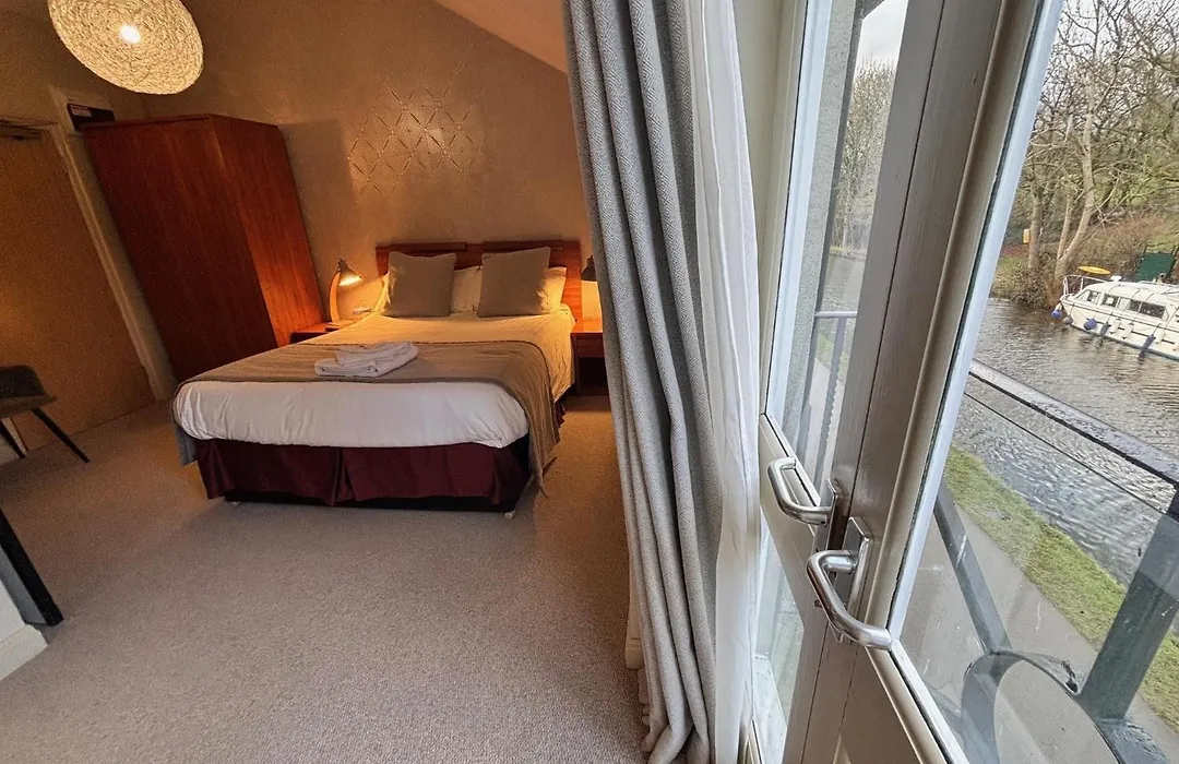 Herriots Hotel-1