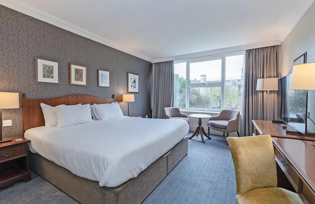 Winchester Wessex Hotel By Sunday-1