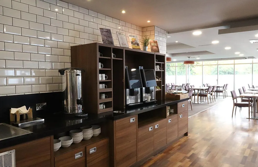 Park Inn By Radisson Birmingham Walsall-1