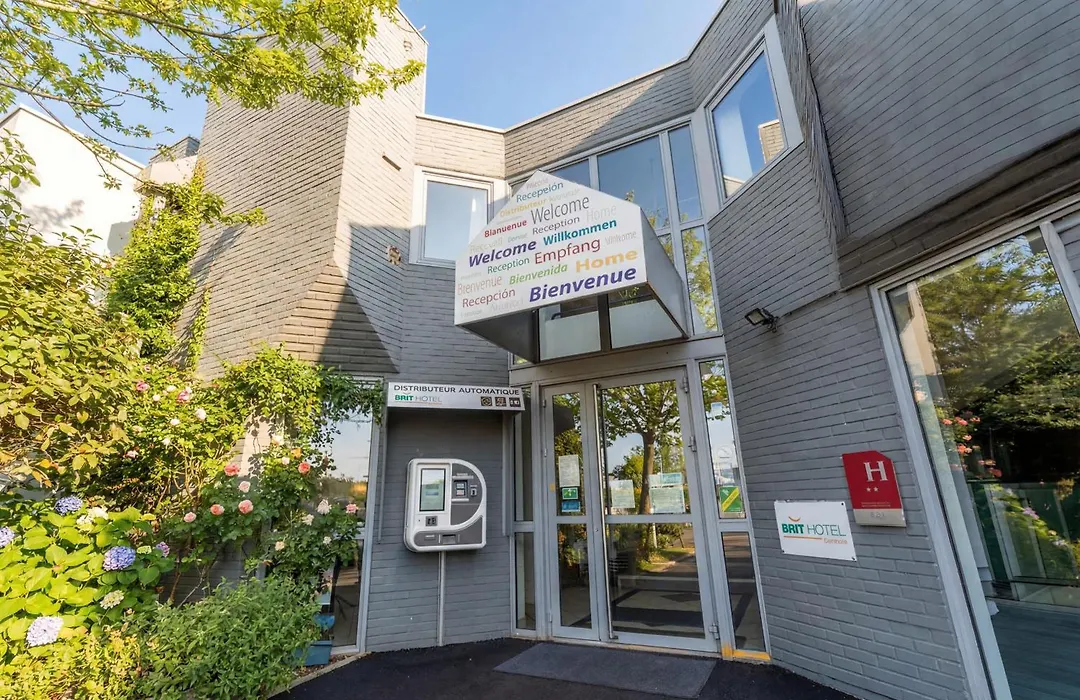 Brit Hotel Essentiel Tours Nord-1