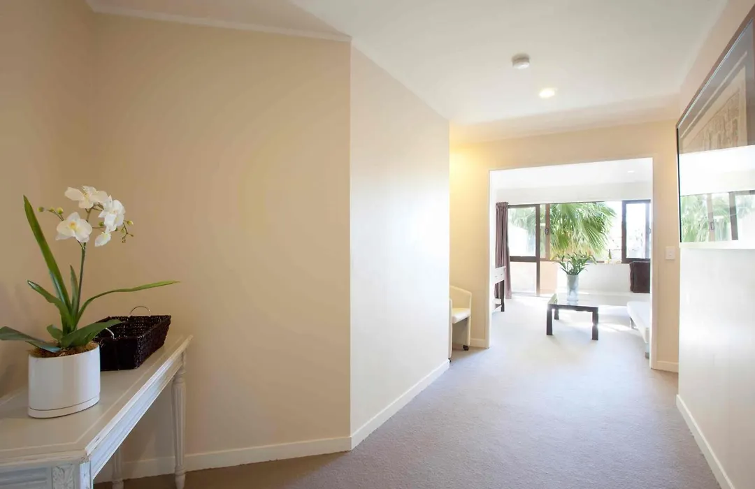 Auckland Airport Kiwi Hotel-1