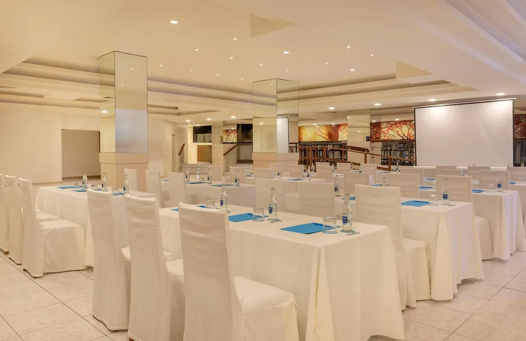 Alua Tenerife-1