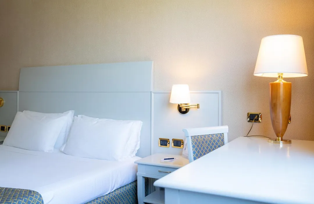 Hotel Roma Aurelia Antica-1