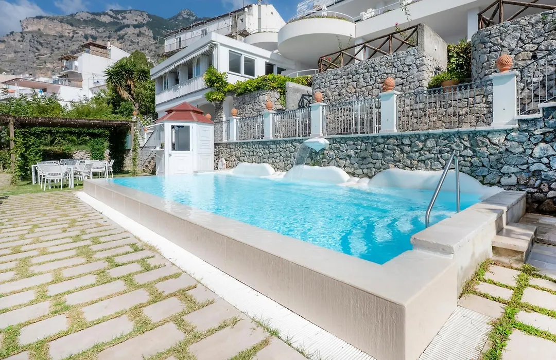 Hotel Il Pino-1