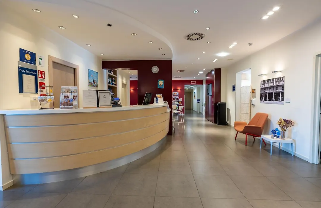 Best Western Palace Inn Hotel-1