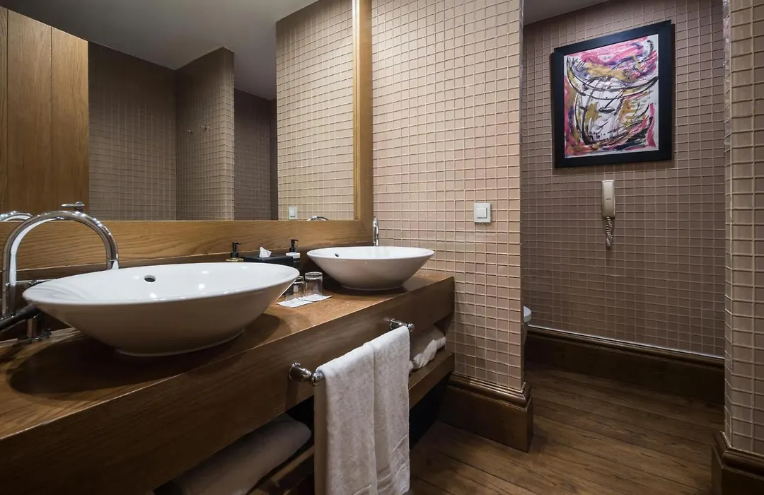 Eurostars Al-Andalus Palace-1