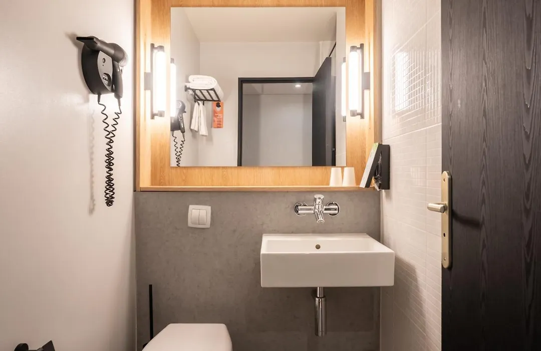 Campanile Prime - Suresnes - La Defense-1