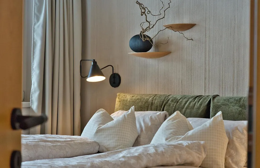 Natur- & Wanderhotel Tuxertal-1