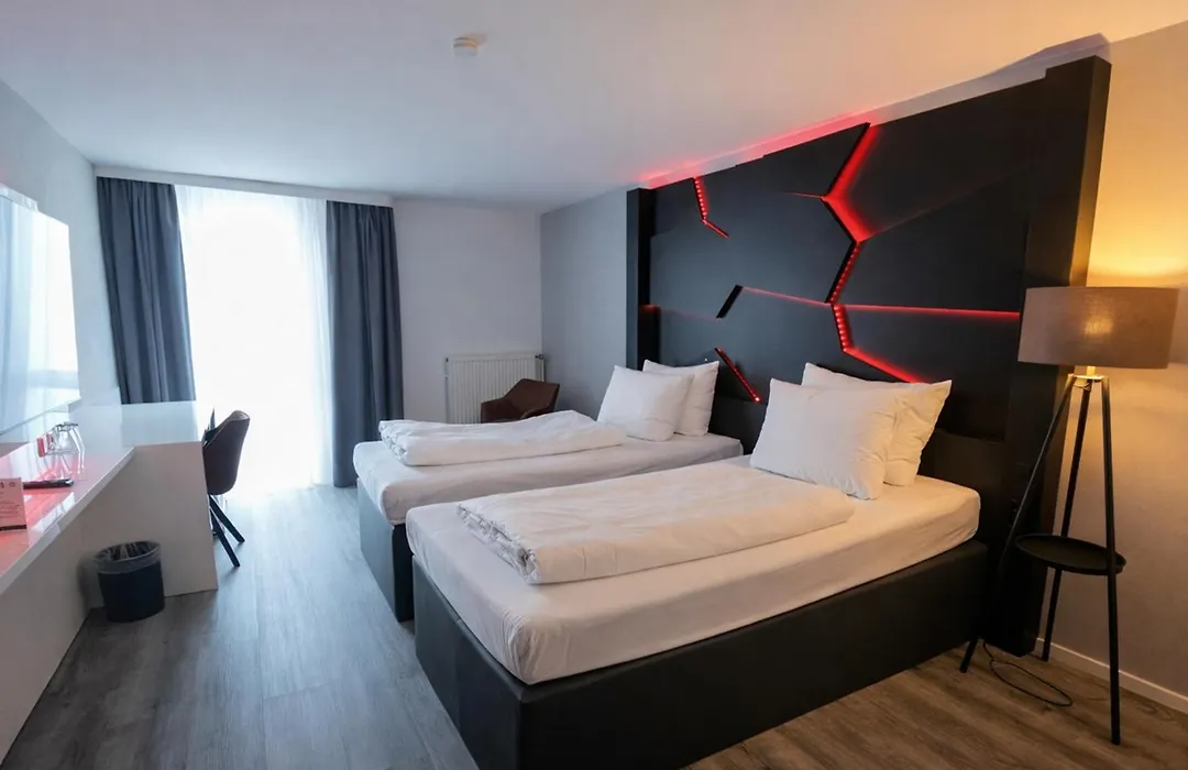 Best Western Parkhotel Weingarten-1