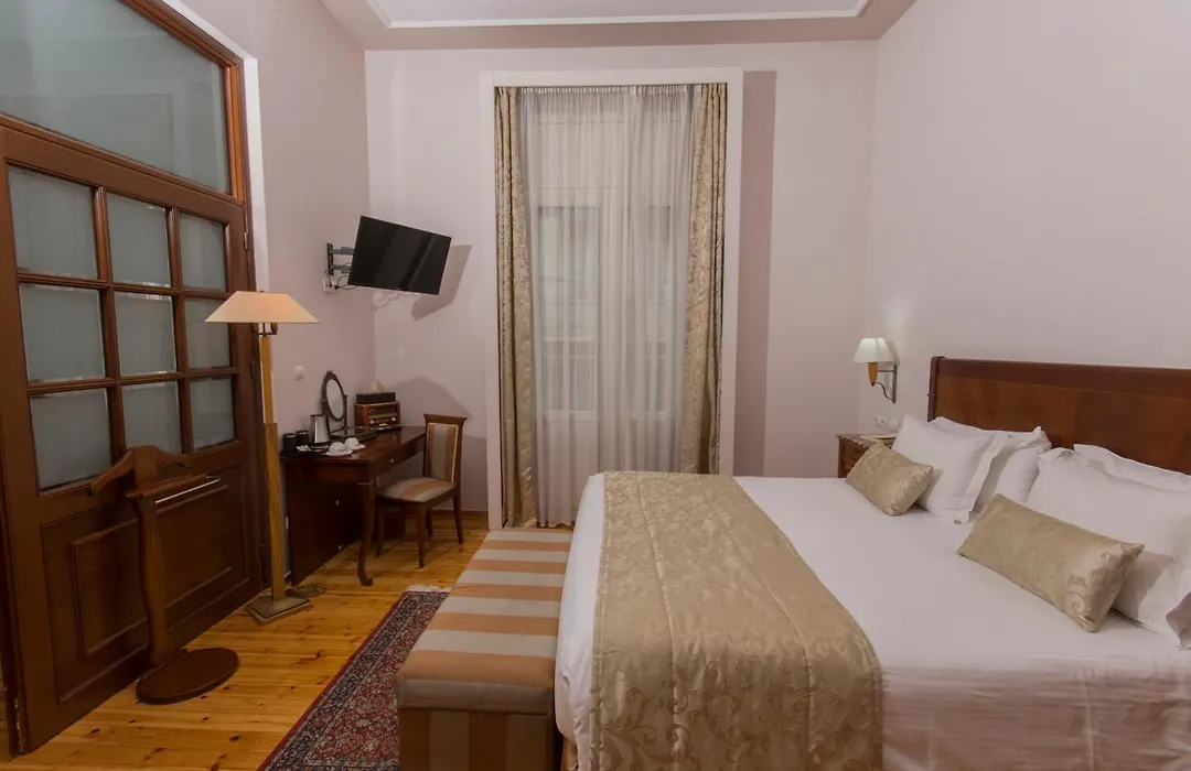 Capsis Bristol Boutique Hotel-1