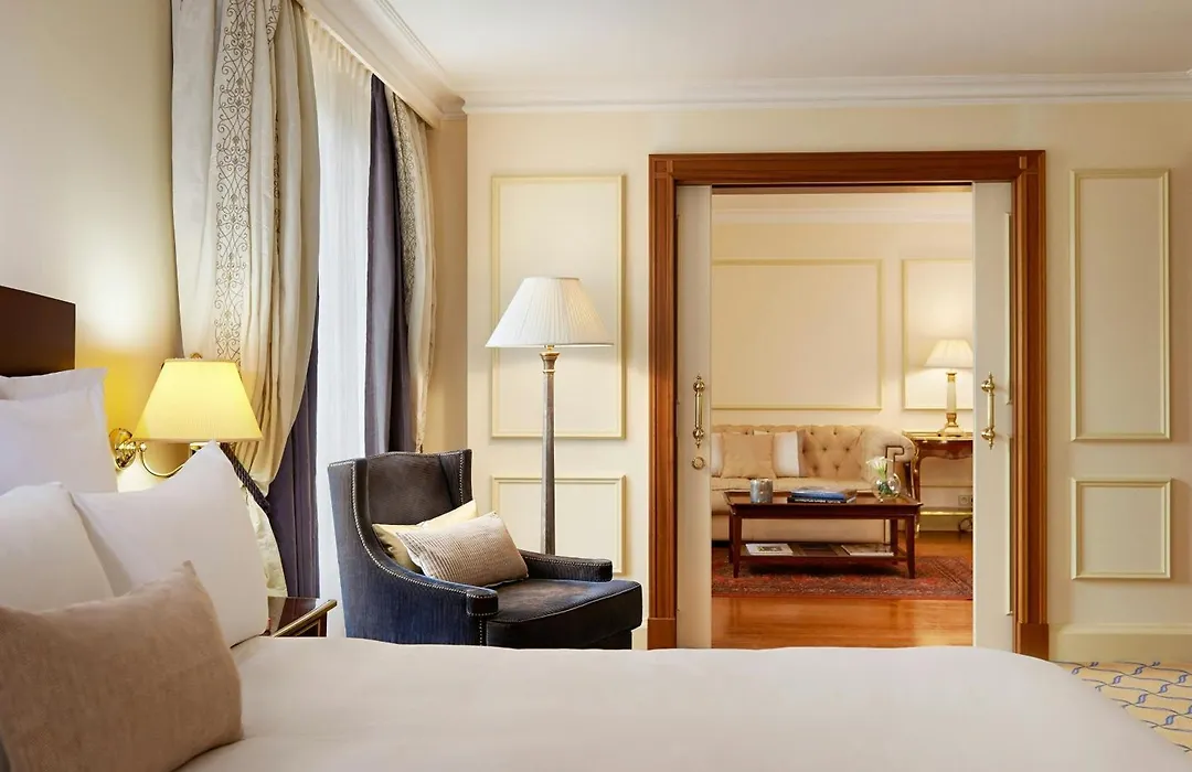 Renaissance Paris La Defense Hotel-1