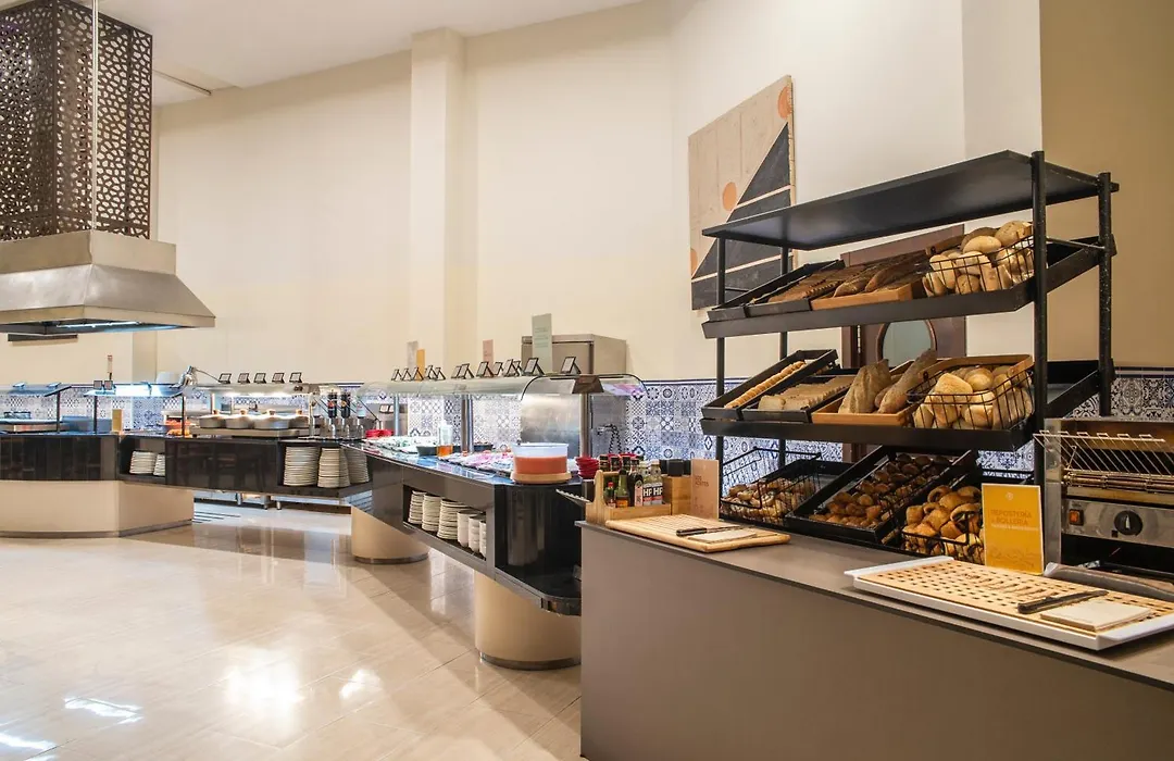 Hotel Bahía Calpe by Pierre&Vacances-1