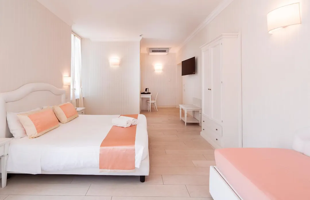 Hotel Nazionale-1