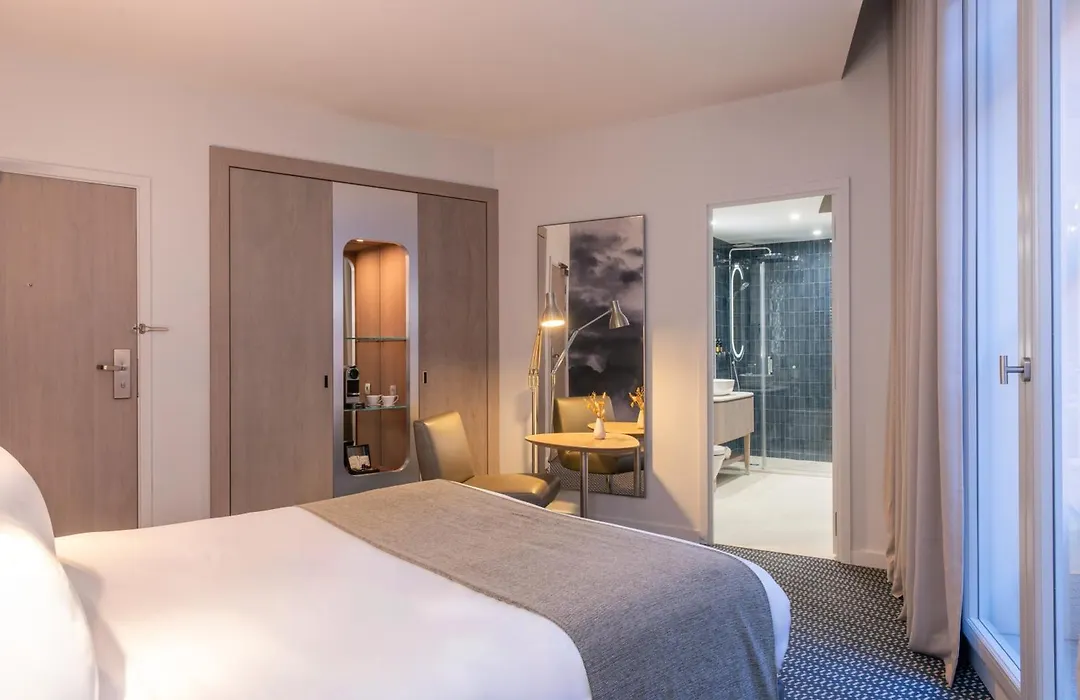 Le Grand Balcon Hotel-1