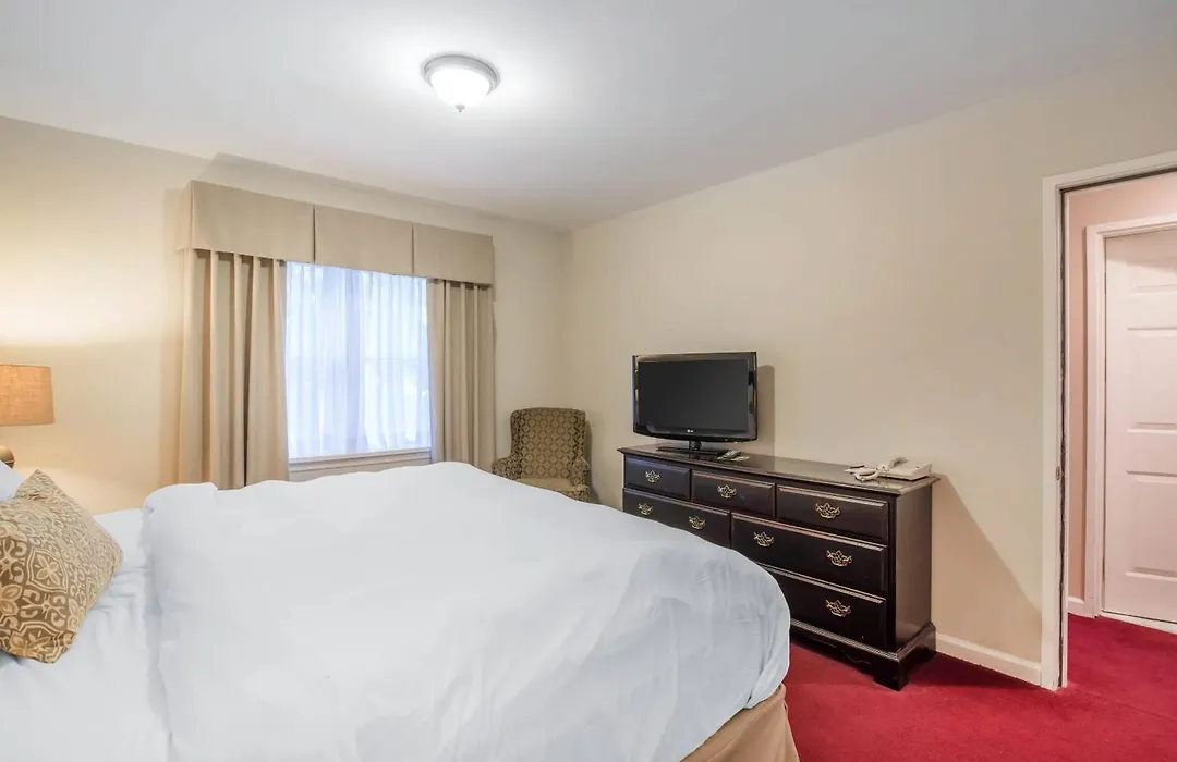 The Century House Latham - North Albany, An Ascend Collection Hotel-1