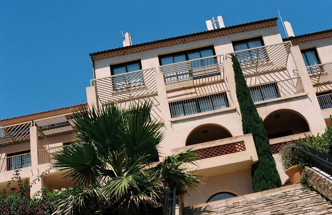 Hotel Helios & Spa - Ile Des Embiez-1