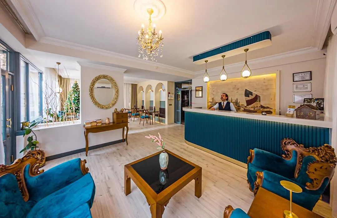 Triana Hotel-1