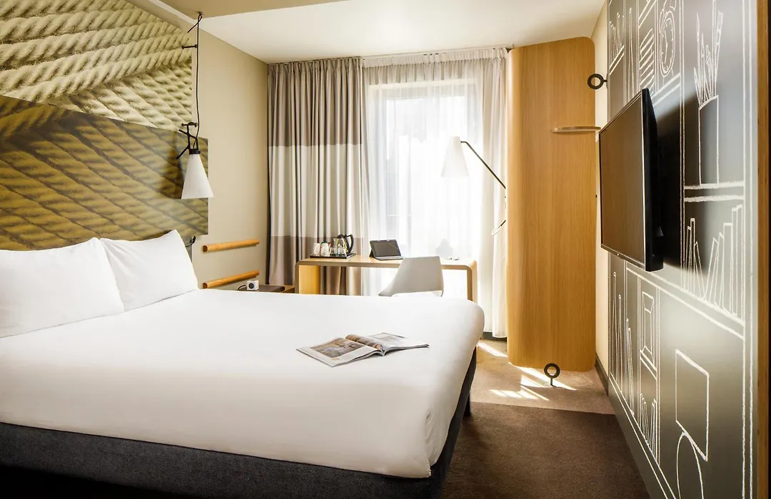Ibis London Stratford-1