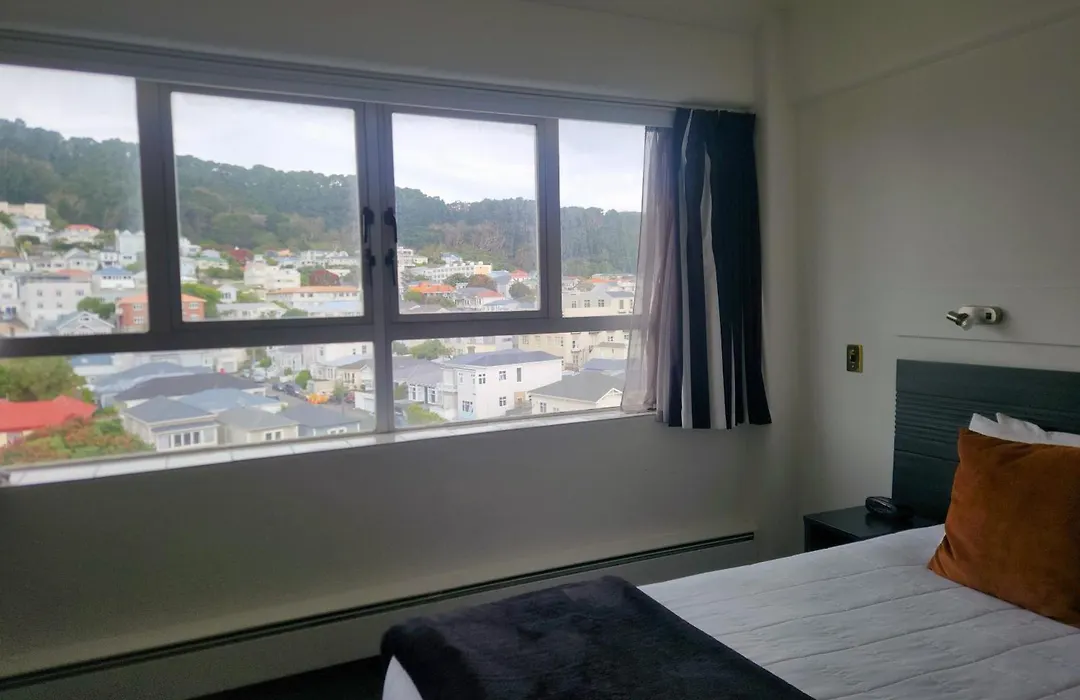 Bay Plaza Hotel-1