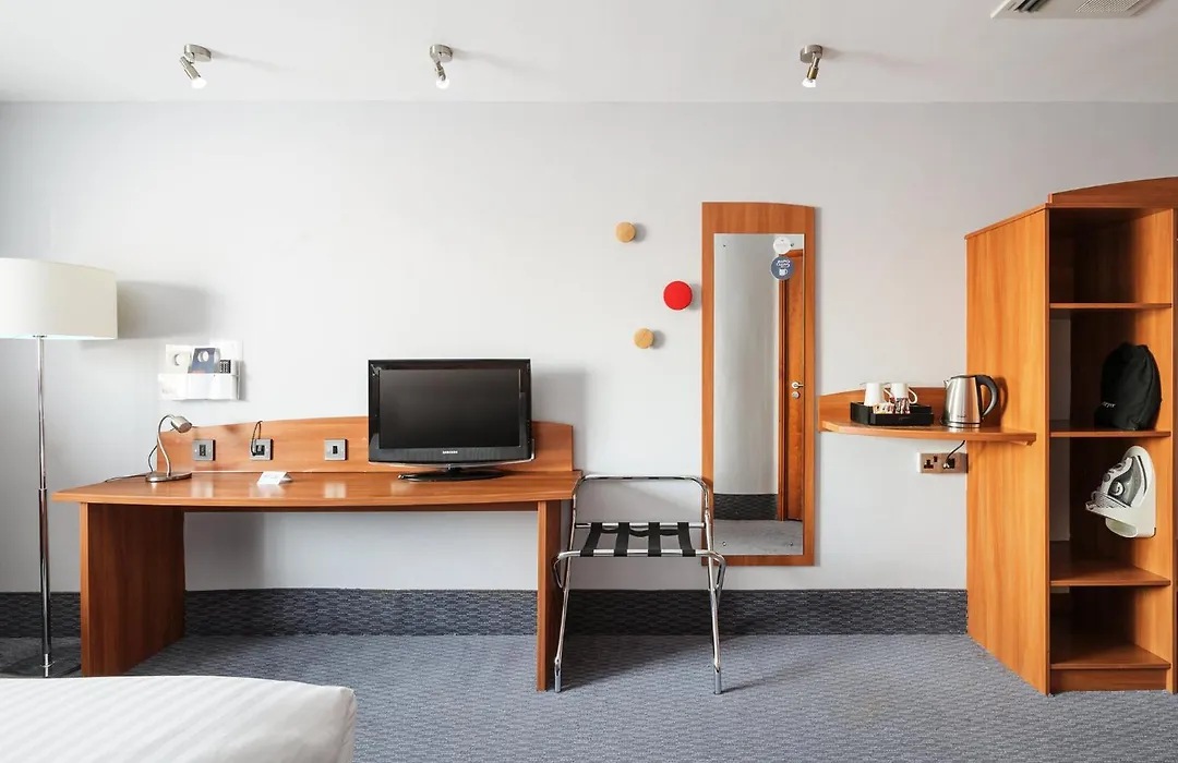 Holiday Inn Express Braintree By Ihg-1