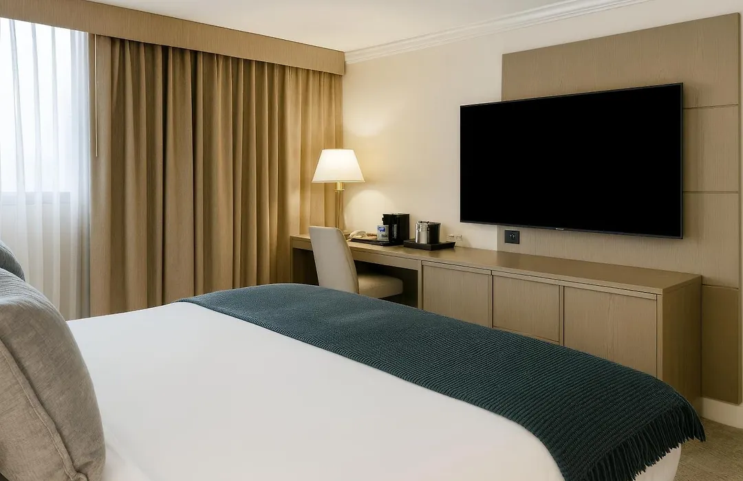 Ontario Airport Hotel & Conference Center-1