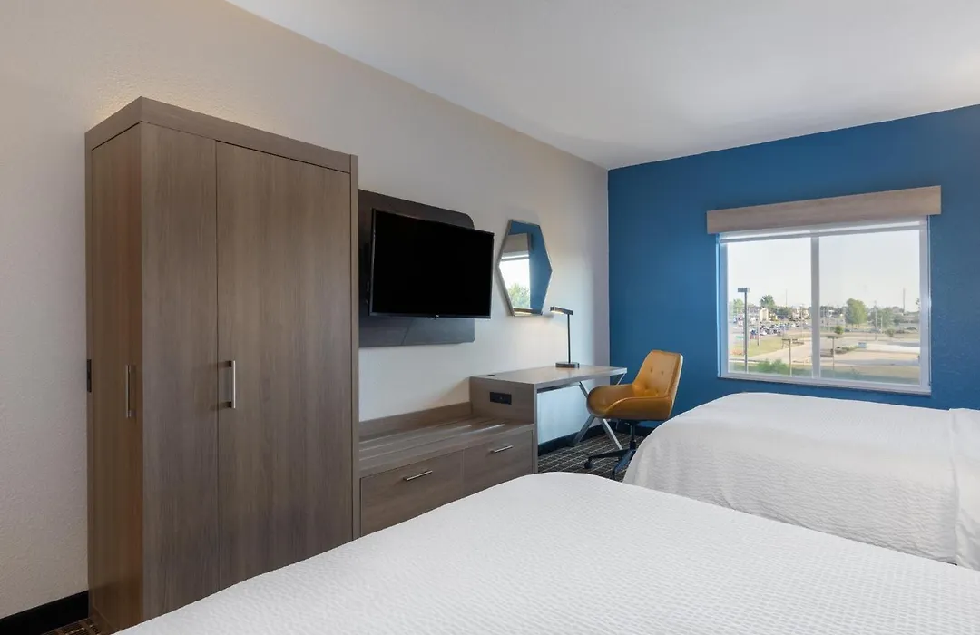 Holiday Inn Express & Suites Pittsburg By Ihg-1