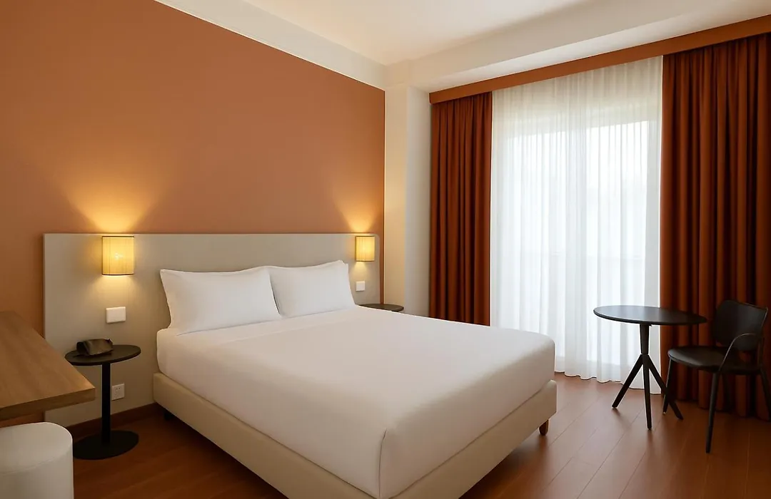 Hotel Delfino Taranto-1