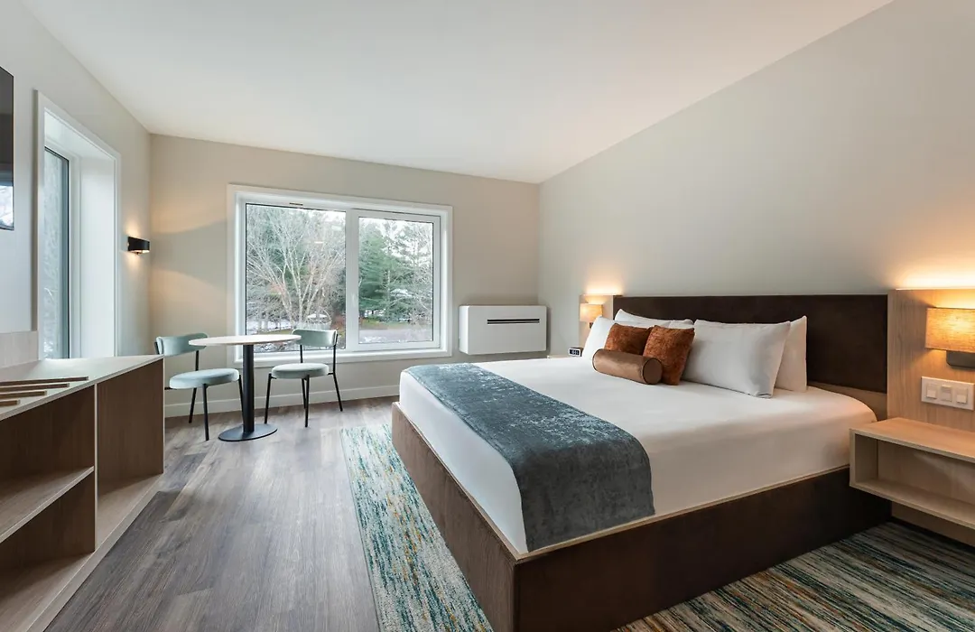 Sun & Ski Inn And Suites-1