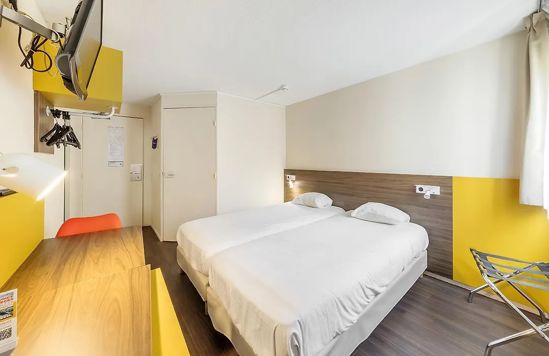 Comfort Hotel Lille Lomme-1
