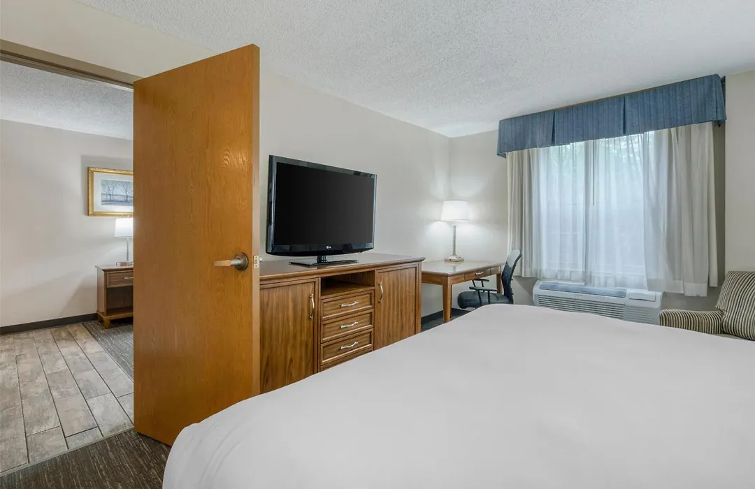 Surestay Plus By Best Western Elizabethtown Lancaster-1