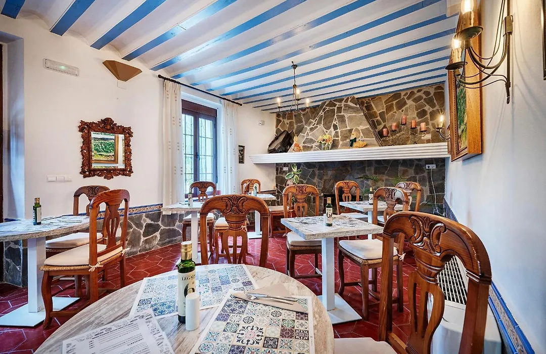 Beneste Cazorla Hotel-1