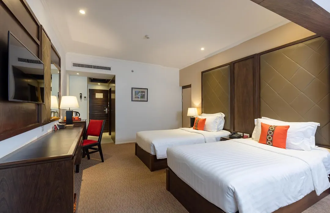 Movenpick Suriwongse Hotel Chiang Mai-1