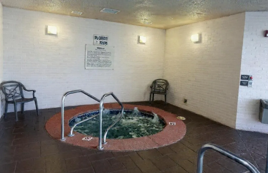 Hampton Inn & Suites Lawton-1