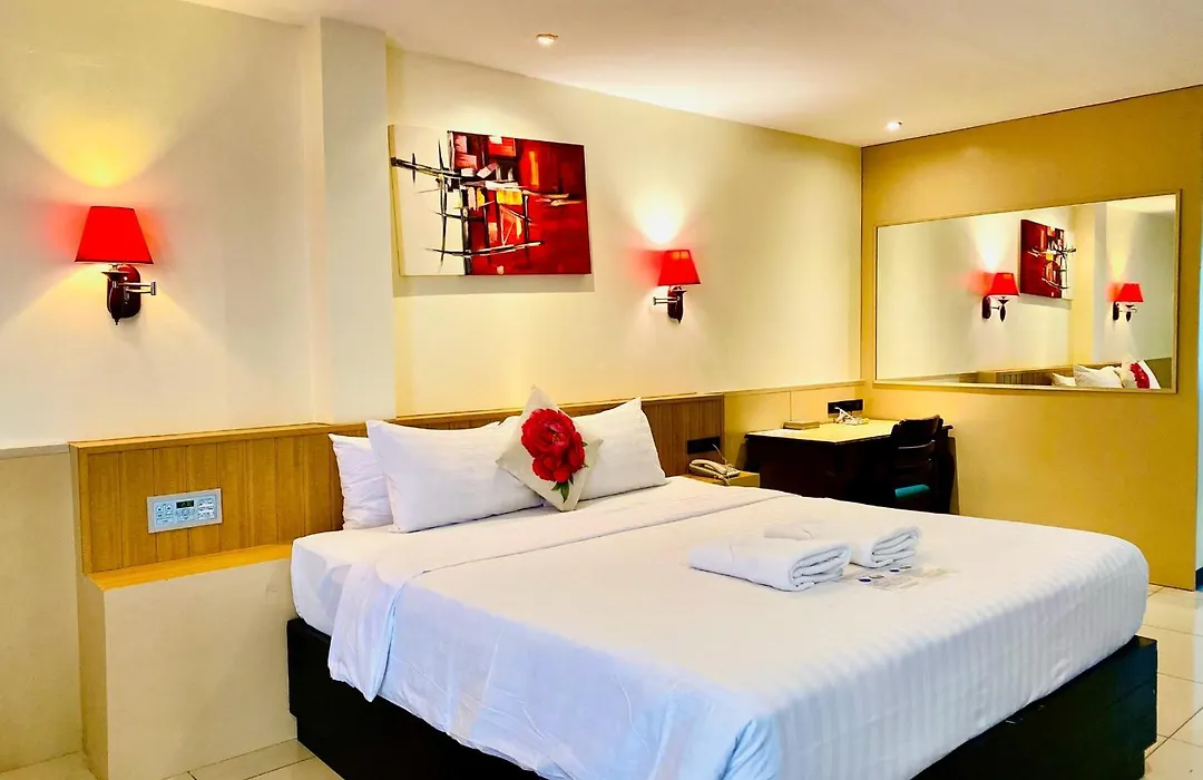 Baywalk Residence Pattaya-1
