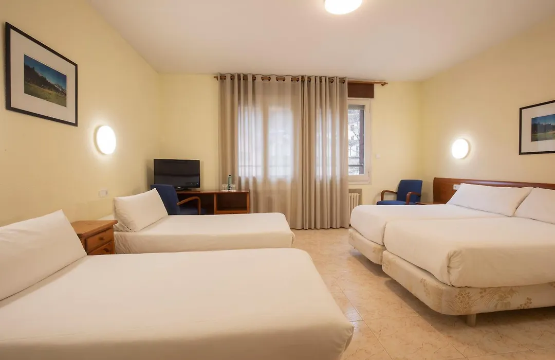 Hotel Oros by Nexta-1