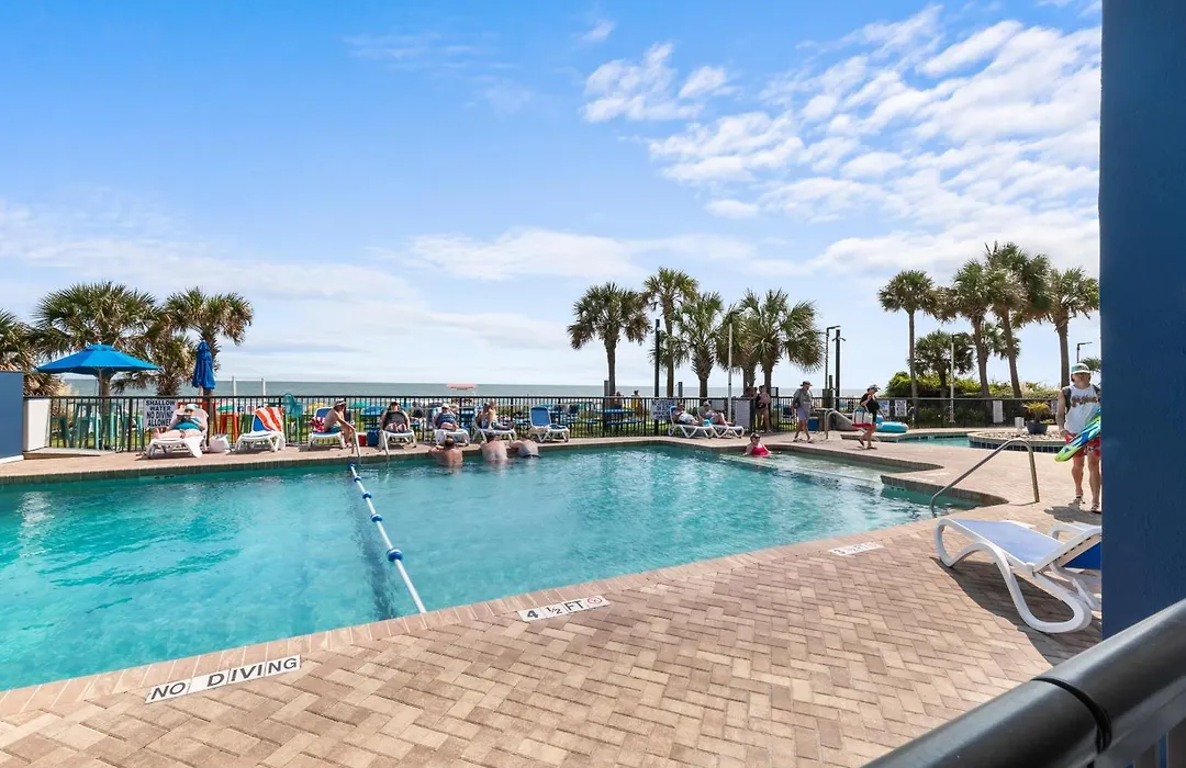 Grande Shores-1
