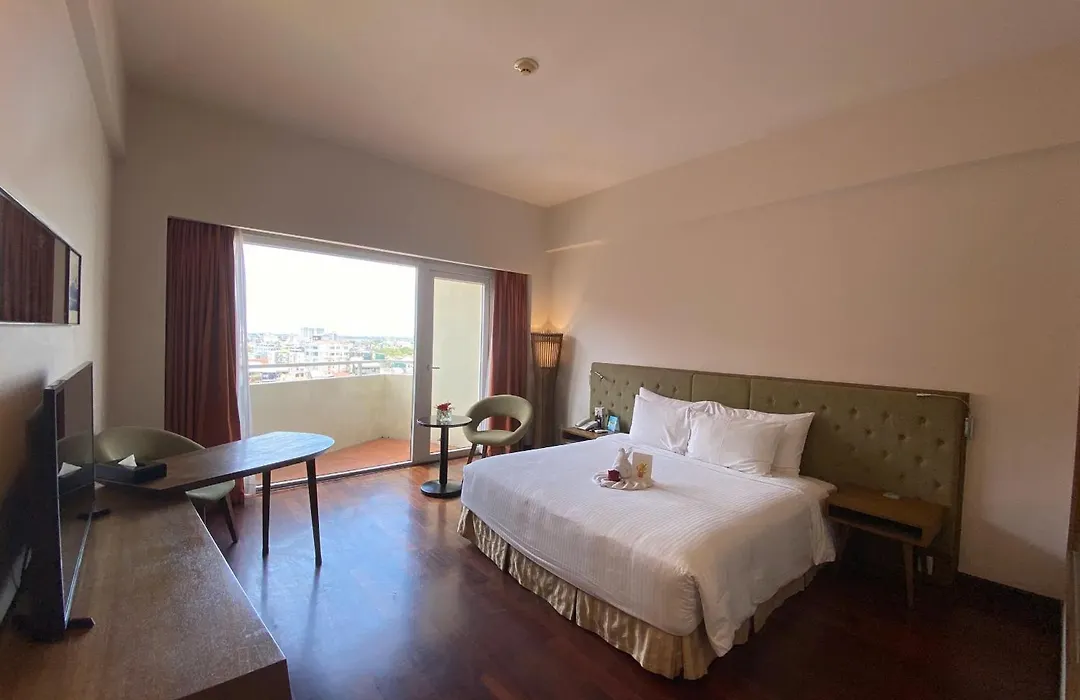 Muong Thanh Holiday Hue Hotel-1