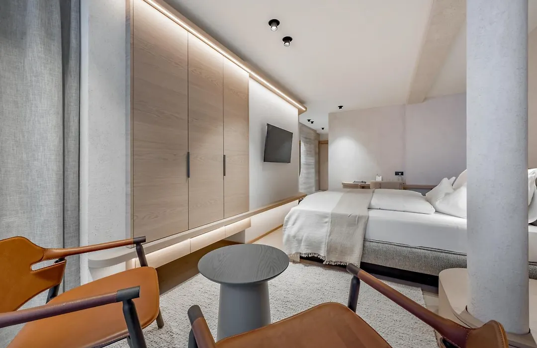 Hotel Weisses Lamm-1