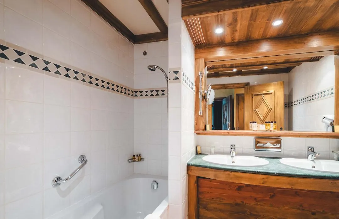 Hotel Mont Vallon-1